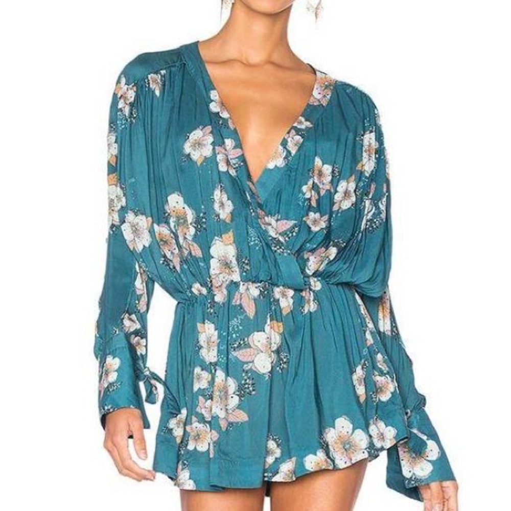 Free People Tuscan Dreams Printed Tunic Top Size M